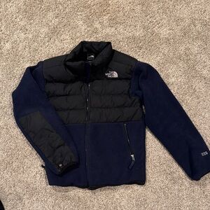 The North Face Men's Black and Dark Blue Puffer fleece